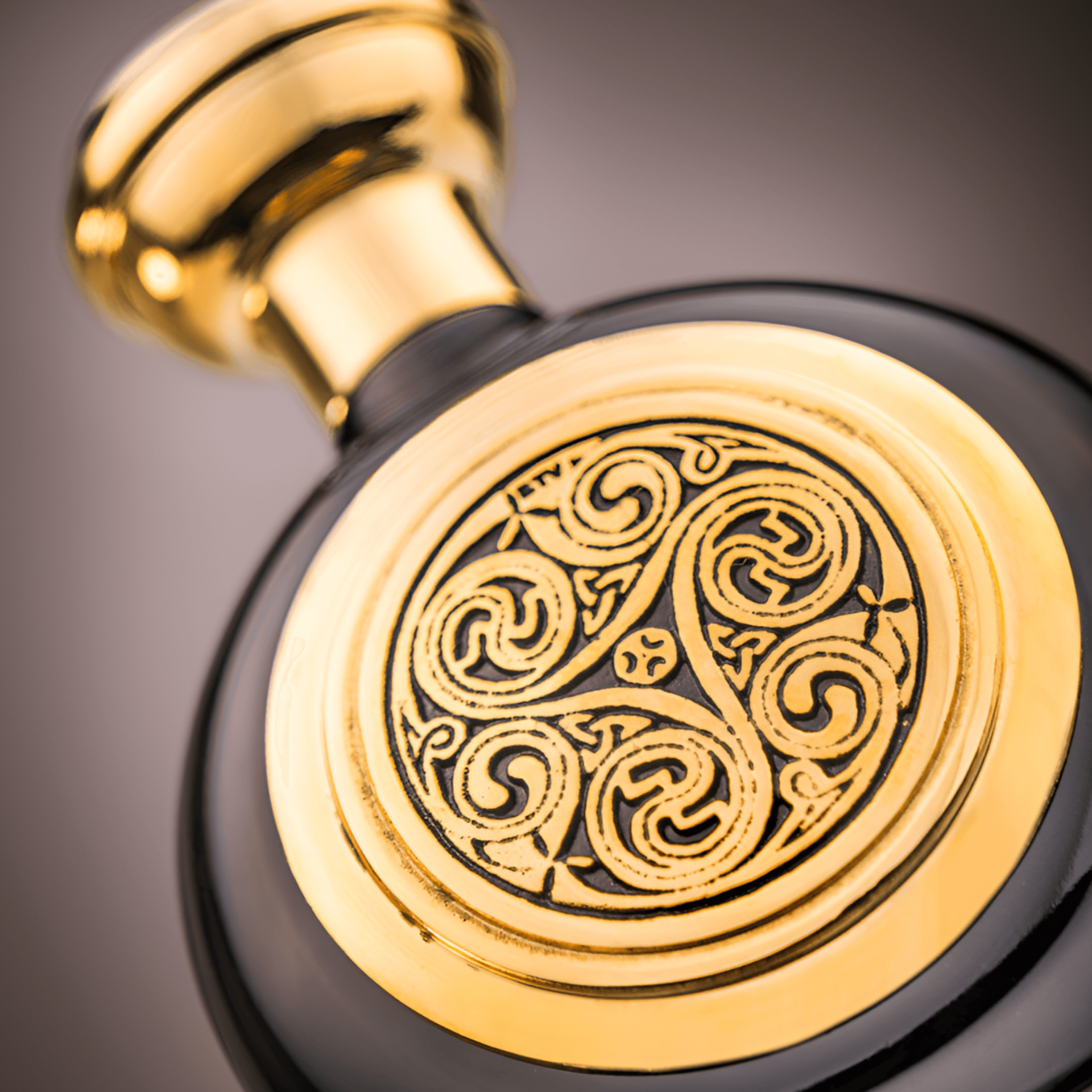 Boadicea The Victorious Carbon Sapphire Pure Parfum | My Perfume Shop Australia