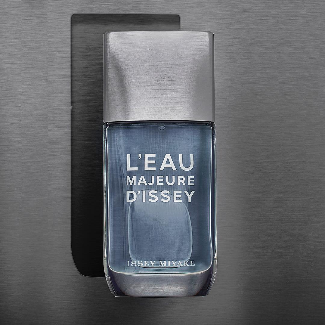 Issey Miyake L'Eau D'Issey Majeure EDT - Cost Plus Perfume