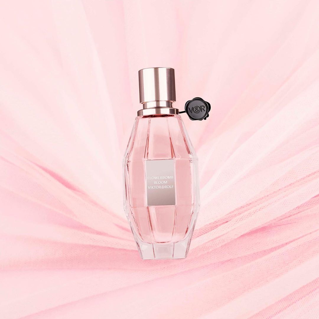 Viktor & Rolf Flowerbomb Bloom EDT - Cost Plus Perfume